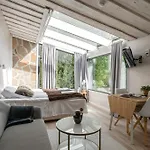 Koskisviitti 1 - Private & Cozy Lakeside With Hot Tub Kuusa
