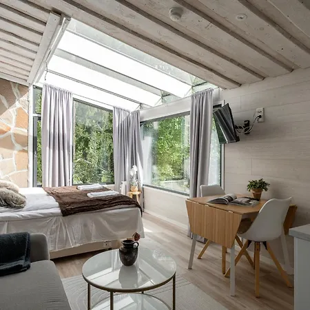 Koskisviitti 1 - Private & Cozy Lakeside With Hot Tub 度假居 *