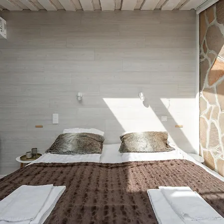 度假居 Koskisviitti 1 - Private & Cozy Lakeside With Hot Tub