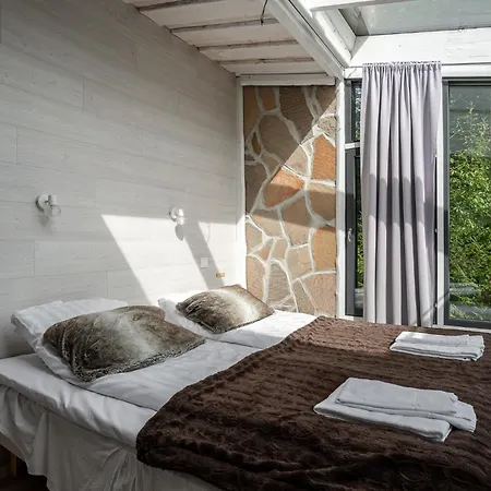 Koskisviitti 1 - Private & Cozy Lakeside With Hot Tub *