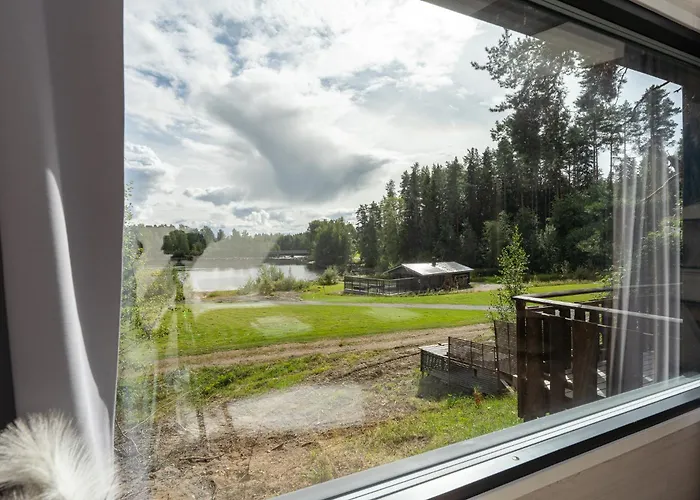 別荘 Koskisviitti 1 - Private & Cozy Lakeside With Hot Tub Kuusa